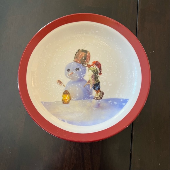 Adorable Brand New Williams Sonoma Gnome Christmas Plates - Picture 4 of 5